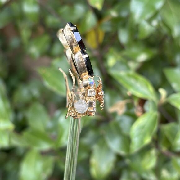 Juliana D&E Black Navette Aurora Borealis Filigree Floral Clip On Earrings 1960s - Picture 3 of 5